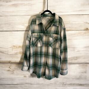 Kori Plus Womans Flannel Shit Shacket Button Down Green Tan Size 1XL Pockets